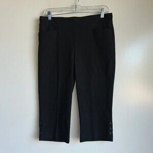 CHICO'S Black Petite Brigitte Capri Pants Button Hem Size 1P =US Size 8P ~EUC